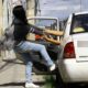 Ocupante de un automóvil intentó alzar a la fuerza a una colegiala de 13 años