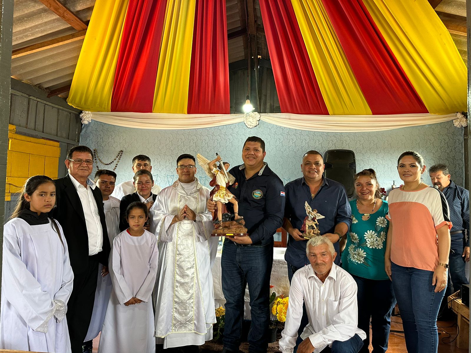 Gobernador participó de fiesta patronal en la capilla San Miguel de Zanja Pytã Gobernador participó de fiesta patronal en la capilla San Miguel de Zanja Pytã