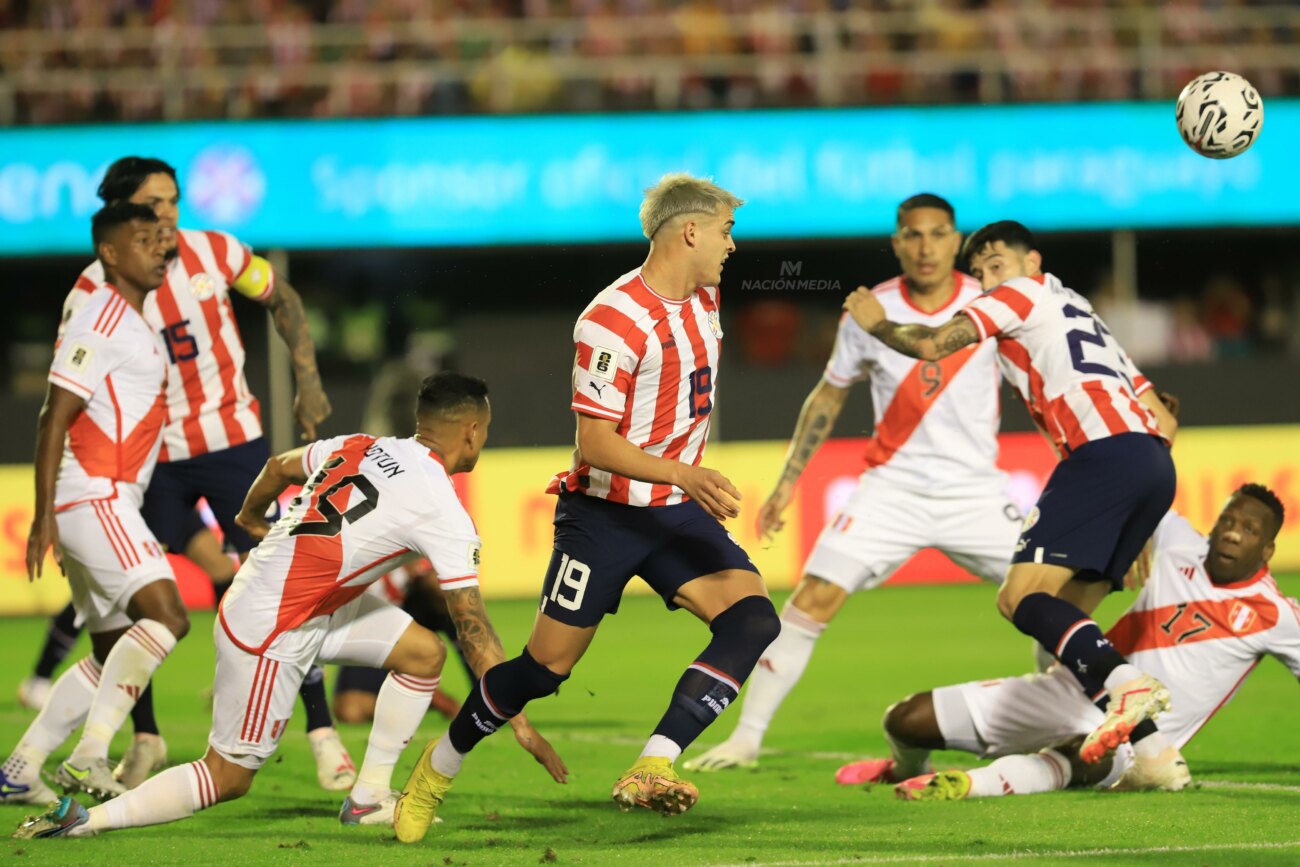 Paraguay se «estrelló» ante el palo en su estreno en las Eliminatorias
