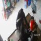 Asaltantes invaden un local comercial en PJC y se llevan dinero en efectivo