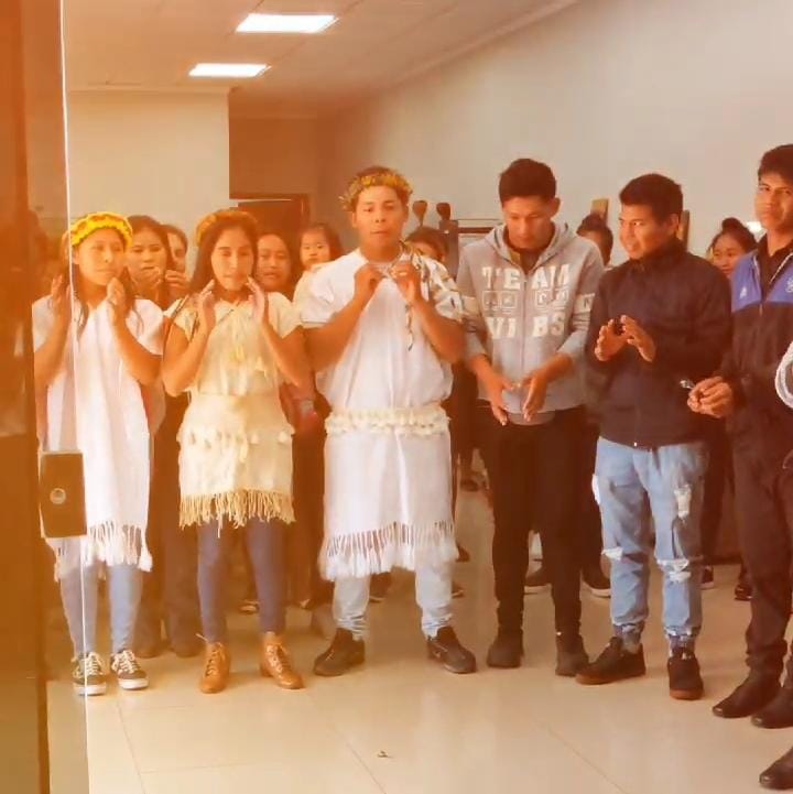 Indígenas universitarios fueron beneficiados con entrega de subsidios por la Gobernación Indígenas universitarios fueron beneficiados con entrega de subsidios por la Gobernación