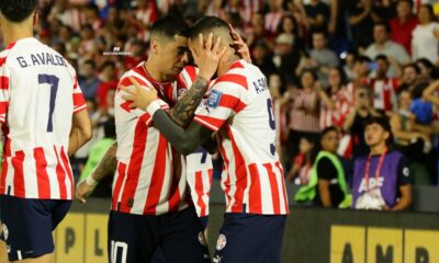Con sufrimiento y bajas, Paraguay alcanza un triunfo balsámico ante Bolivia