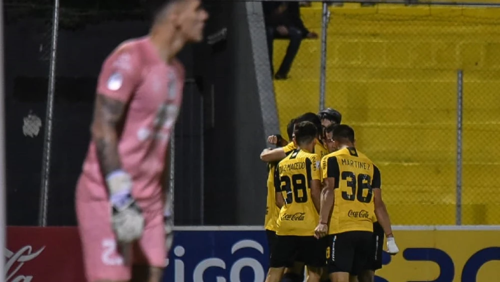 Guaraní consigue una plácida victoria frente a Tacuary