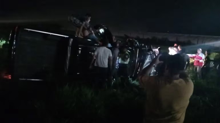 Grave accidente rutero deja un muerto y dos heridos en Pedro Juan Caballero Grave accidente rutero deja un muerto y dos heridos en Pedro Juan Caballero