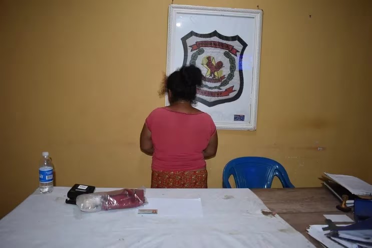 Capturan a presunta microtraficante de drogas en Zanja Pytã Capturan a presunta microtraficante de drogas en Zanja Pytã