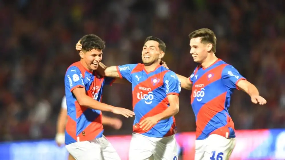 Cerro Porteño celebra su aniversario con un gran triunfo
