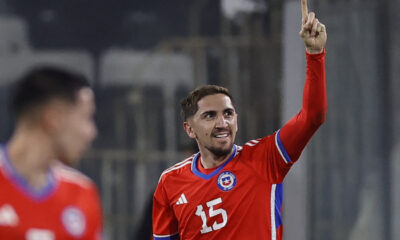 El «clásico del Pacífico» fue para la Chile de Berizzo, que se acomoda en las Eliminatorias