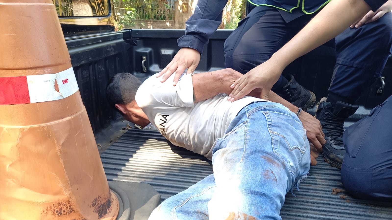 PJC: Aprehenden a un joven en el barrio Guaraní luego de un hecho de robo PJC: Aprehenden a un joven en el barrio Guaraní luego de un hecho de robo
