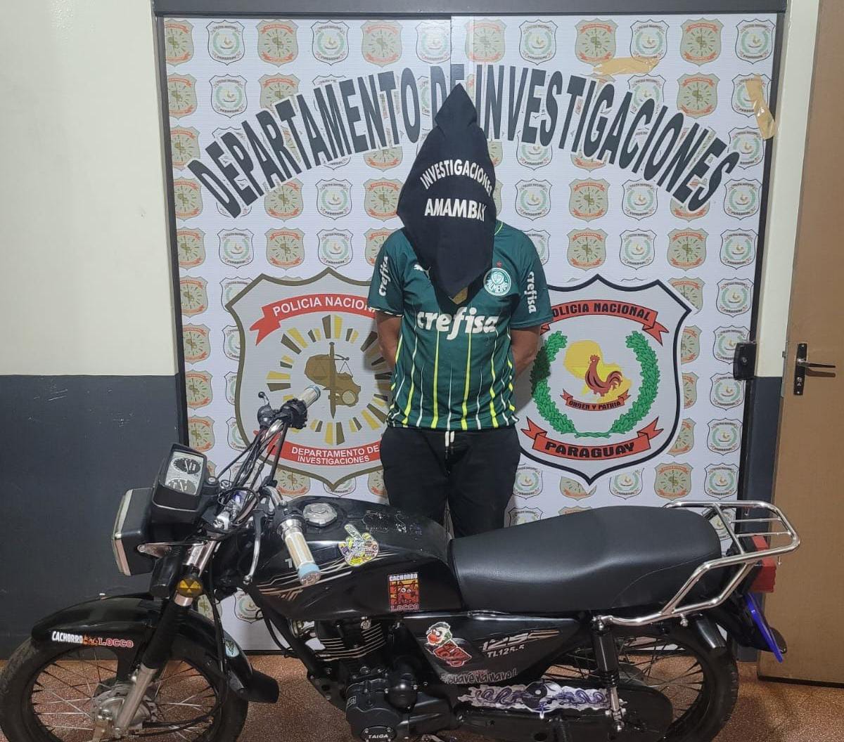 PJC: Brasileño es detenido en el barrio Virgen de Caacupé por hechos de asaltos en la frontera PJC: Brasileño es detenido en el barrio Virgen de Caacupé por hechos de asaltos en la frontera