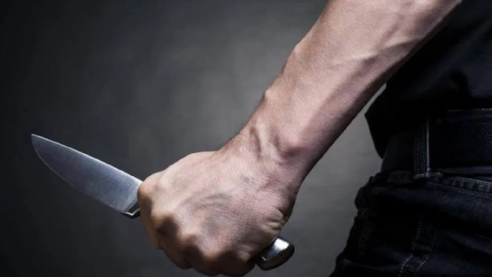 Mujer sobrevive a ataque con cuchillo por parte de su pareja en Alto Paraná