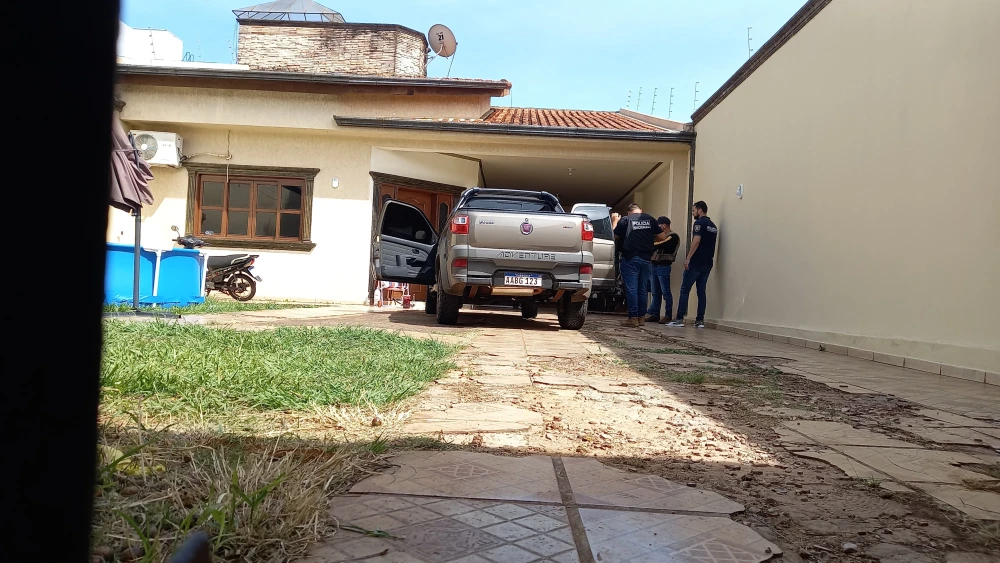 Fiscalía imputa a brasileño que cayó con un arsenal en Pedro Juan Caballero Fiscalía imputa a brasileño que cayó con un arsenal en Pedro Juan Caballero