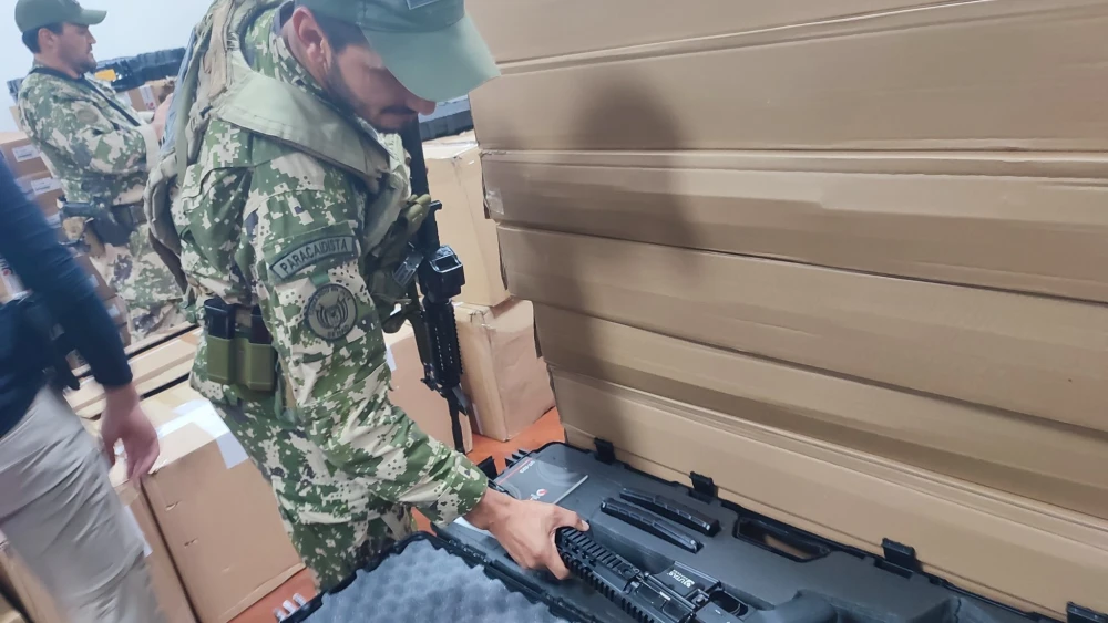 Senad ejecuta con Brasil y EEUU un megaoperativo contra el tráfico de armas