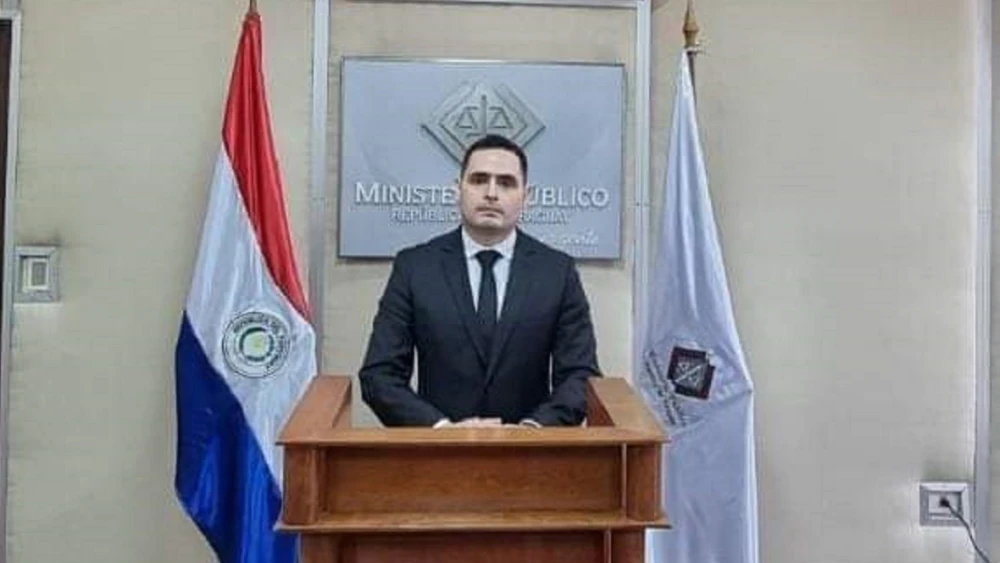 Abren investigación contra el fiscal Silvio Corbeta