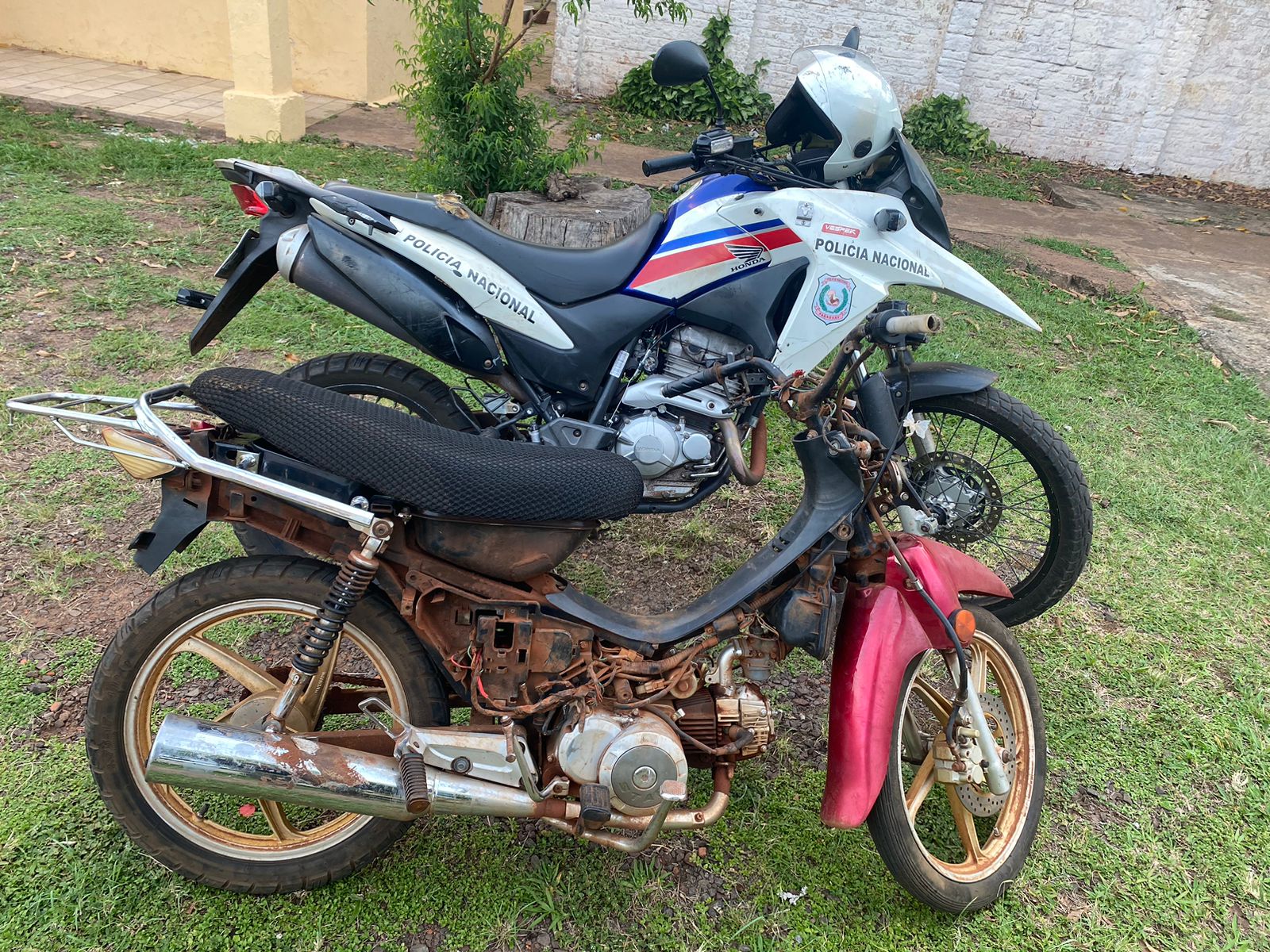 PJC: Recuperan en el barrio San Juan Neuman una motocicleta robada en un supermercado PJC: Recuperan en el barrio San Juan Neuman una motocicleta robada en un supermercado