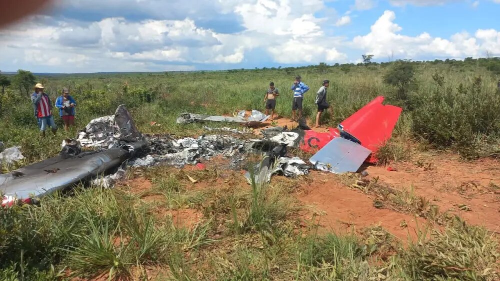 Una avioneta cae en Curuguaty y queda totalmente incinerada