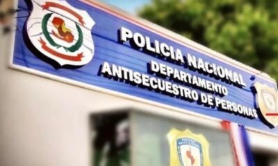 Policías detenidos por supuesta extorsión a conductor de Bolt
