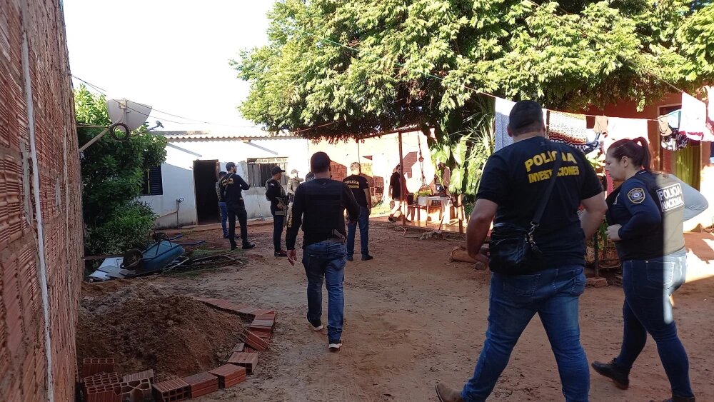 Séxtuple homicidio: Infructuoso allanamiento en busca de evidencias en Pedro Juan Caballero Séxtuple homicidio: Infructuoso allanamiento en busca de evidencias en Pedro Juan Caballero