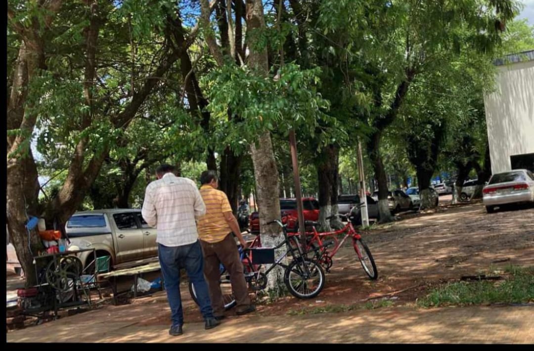 PJC: Vendedor ambulante recuperó su bicicleta robada y obtuvo solidariamente otra de regalo PJC: Vendedor ambulante recuperó su bicicleta robada y obtuvo solidariamente otra de regalo