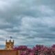 Martes caluroso, húmedo, con lluvias dispersas y tormentas en el Norte