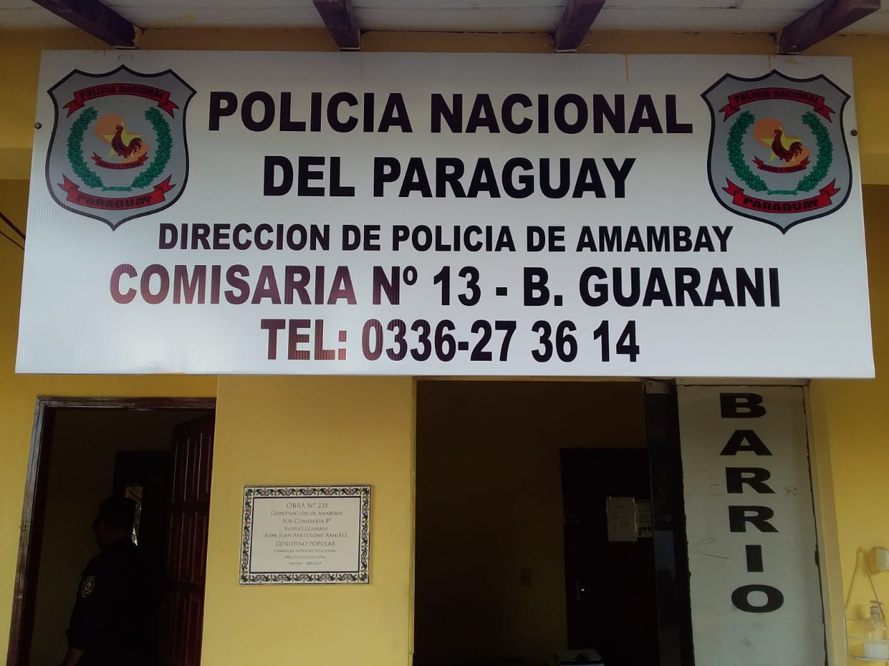 PJC: Vestidos como policías, desconocidos intentaron ingresar a una casa en el barrio Guaraní PJC: Vestidos como policías, desconocidos intentaron ingresar a una casa en el barrio Guaraní