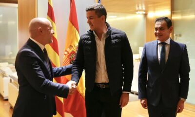 Santiago Peña llega a España para reunión con el rey Felipe