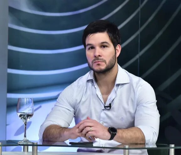 Actos sexuales con niños siempre se consideran abuso, con o sin “consentimiento”, recalca ministro de la Niñez