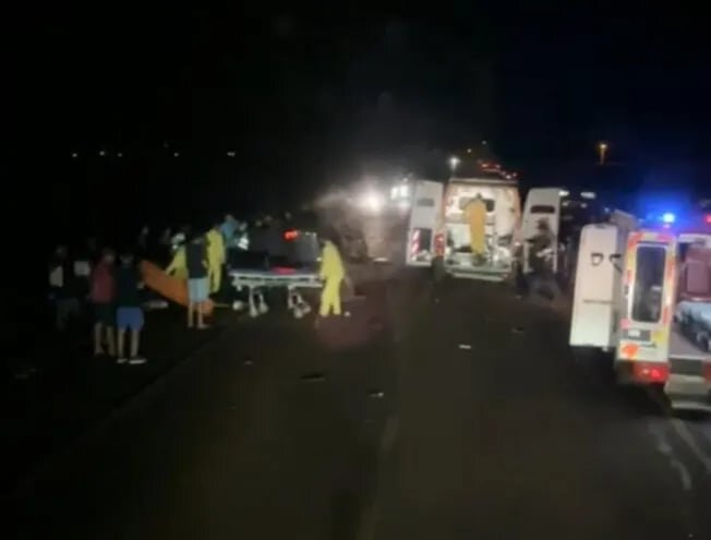 Cerro Corá: Triple choque sobre la Ruta PY05 deja dos fallecidos y varios heridos Cerro Corá: Triple choque sobre la Ruta PY05 deja dos fallecidos y varios heridos