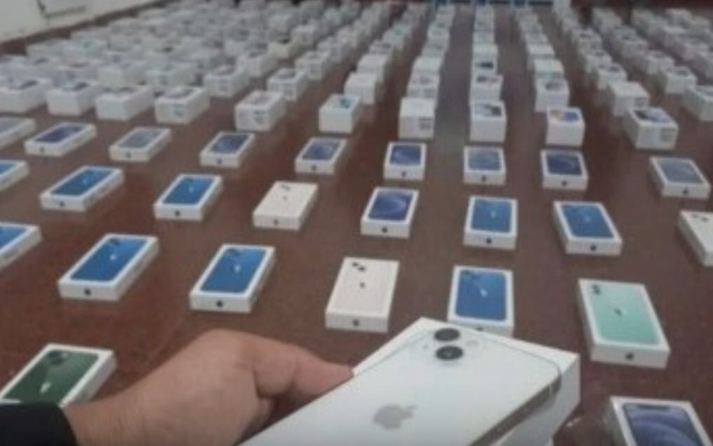 Policía paraguayo detenido en Foz con celulares de contrabando