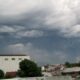 Meteorología advierte sobre ingreso de tormentas y frente frío desde este domingo