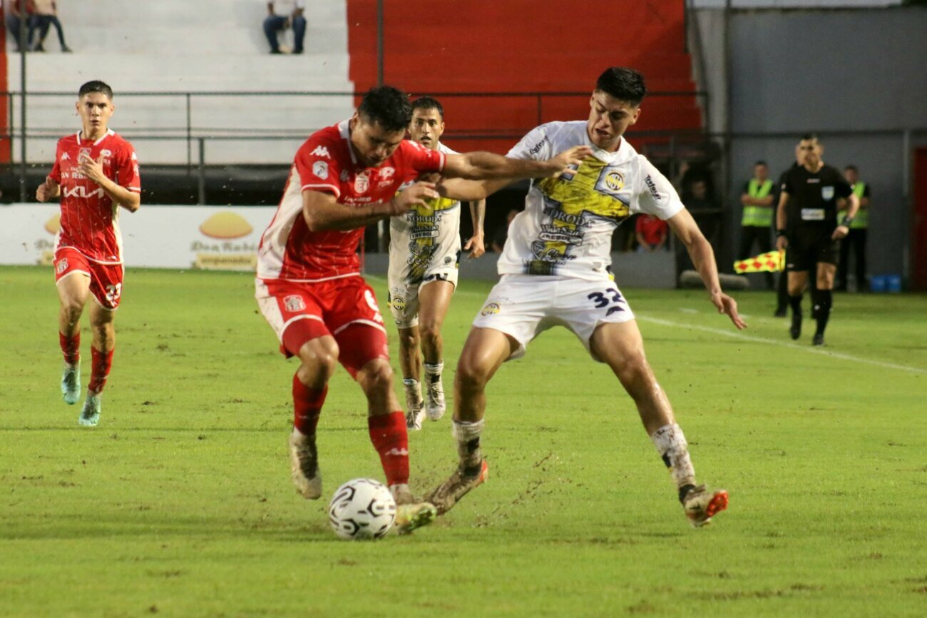 En un partidazo, General Caballero derrota y hunde cada vez más a Trinidense