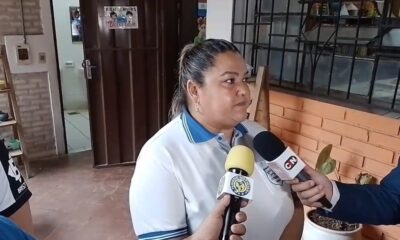 Directora exigió plata a alumnos para reponer celular hurtado en reunión de padres