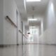 Niño está grave tras recibir patada en la cabeza por parte de otro compañero de colegio