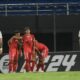 Nacional regala un tiempo y sufre dura derrota en debut de Bernay