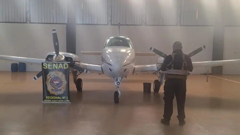 Aeronave incautada en Zanja Pytã figura a nombre de un repositor de supermercado Aeronave incautada en Zanja Pytã figura a nombre de un repositor de supermercado