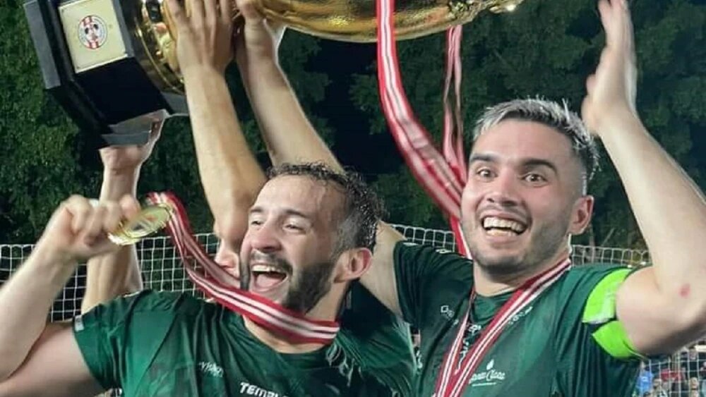 Paranaense vence a su eterno rival y se proclama por décima vez