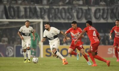 Olimpia cae contra su bestia negra y desaprovecha la frenada del líder