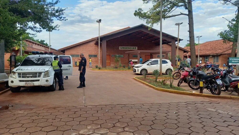 Desconocidos atacan a balazos a un delivery en Pedro Juan Caballero Desconocidos atacan a balazos a un delivery en Pedro Juan Caballero