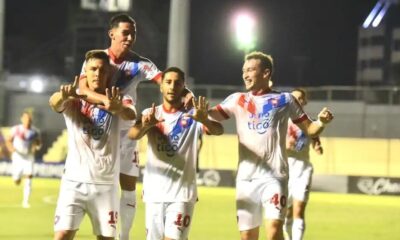 Cerro Porteño festeja en el Erico