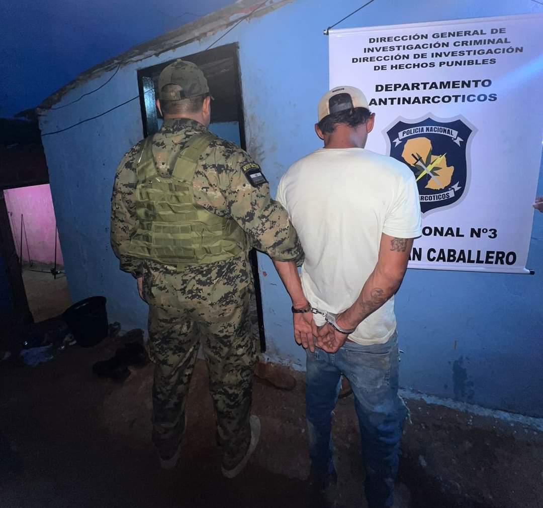 PJC: Antinarcóticos detiene en allanamiento a un hombre buscado por violencia familiar PJC: Antinarcóticos detiene en allanamiento a un hombre buscado por violencia familiar