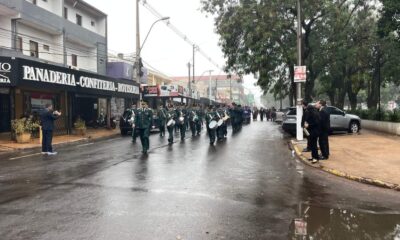 Con desfile militar celebran el día la Independencia del Paraguay en Pedro Juan Caballero