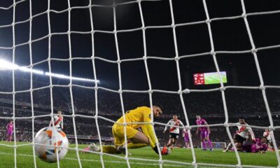 Libertad queda al borde de la eliminación