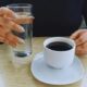 A tomar agua: hidratación en el frío debe ser igual que en días calurosos