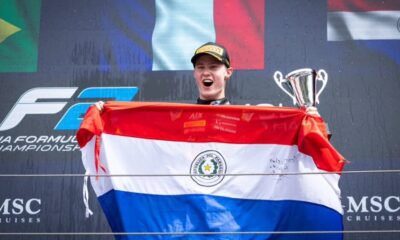 Joshua Duerksen conquista su primer podio en la Fórmula 2