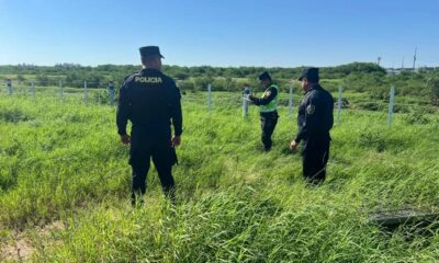 Hallan cuerpo de una mujer con rastros de violencia en complejo habitacional