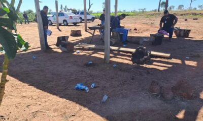 Sospechan que turba de personas estaría detrás del homicidio de ex guardiacárcel y su hijo