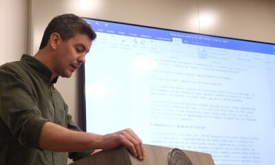 Santiago Peña alista los detalles para su primer informe de gestión