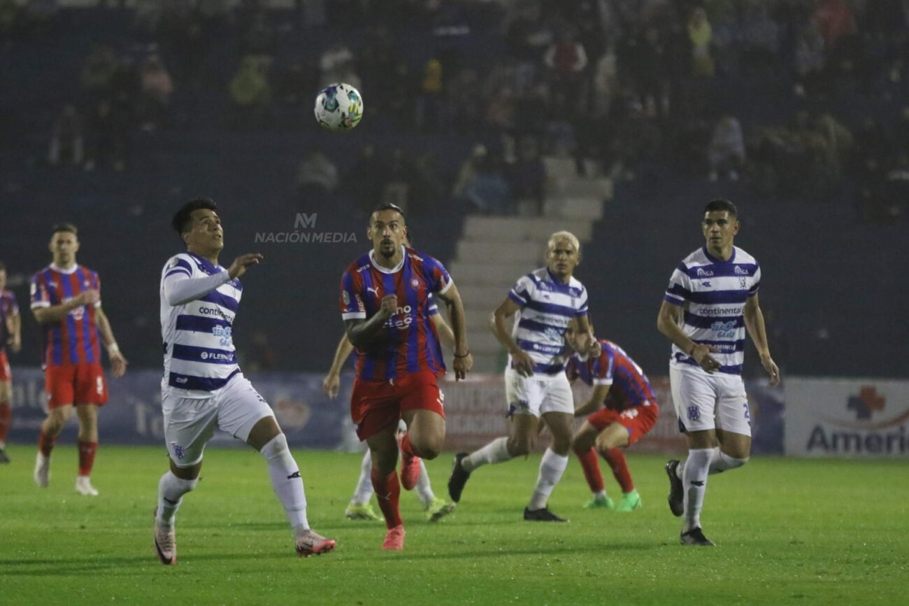 Cerro Porteño quedó sin luz en Pedro Juan Caballero y empató ante 2 de Mayo
