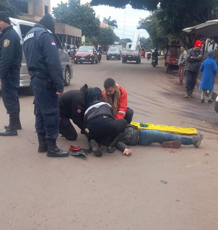 PJC: Motociclista quedó con fractura tras chocar contra un automóvil PJC: Motociclista quedó con fractura tras chocar contra un automóvil