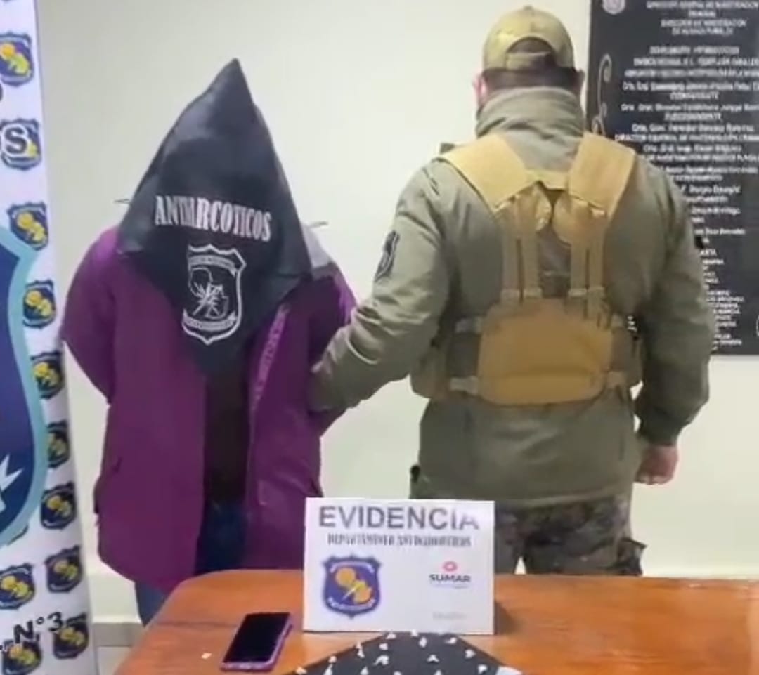 PJC: Brasileño es detenido por Antinarcóticos con porciones de crack en General Genes PJC: Brasileño es detenido por Antinarcóticos con porciones de crack en General Genes