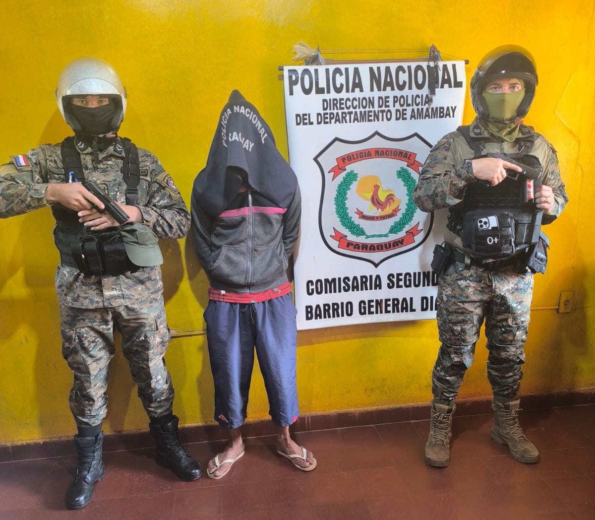 PJC: Joven buscado por hechos de robo es detenido en el barrio San Blas PJC: Joven buscado por hechos de robo es detenido en el barrio San Blas